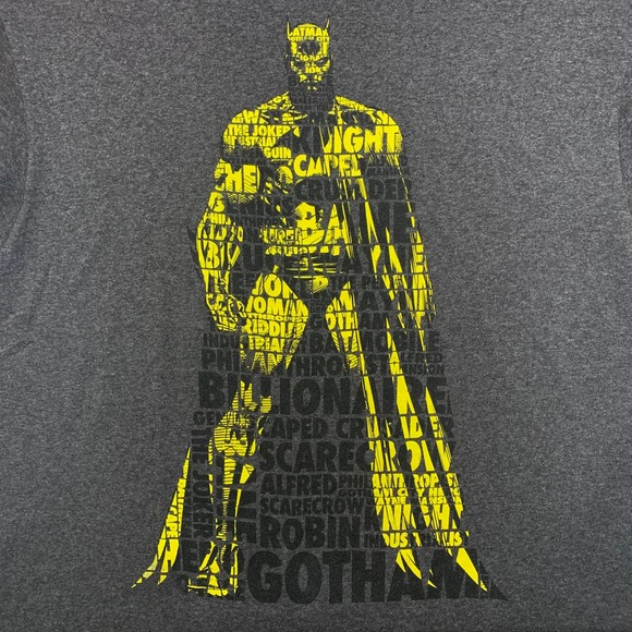 Batman | Men | Dark Knight Fandom Graphic Tee | Size Large - Picture 8 of 8